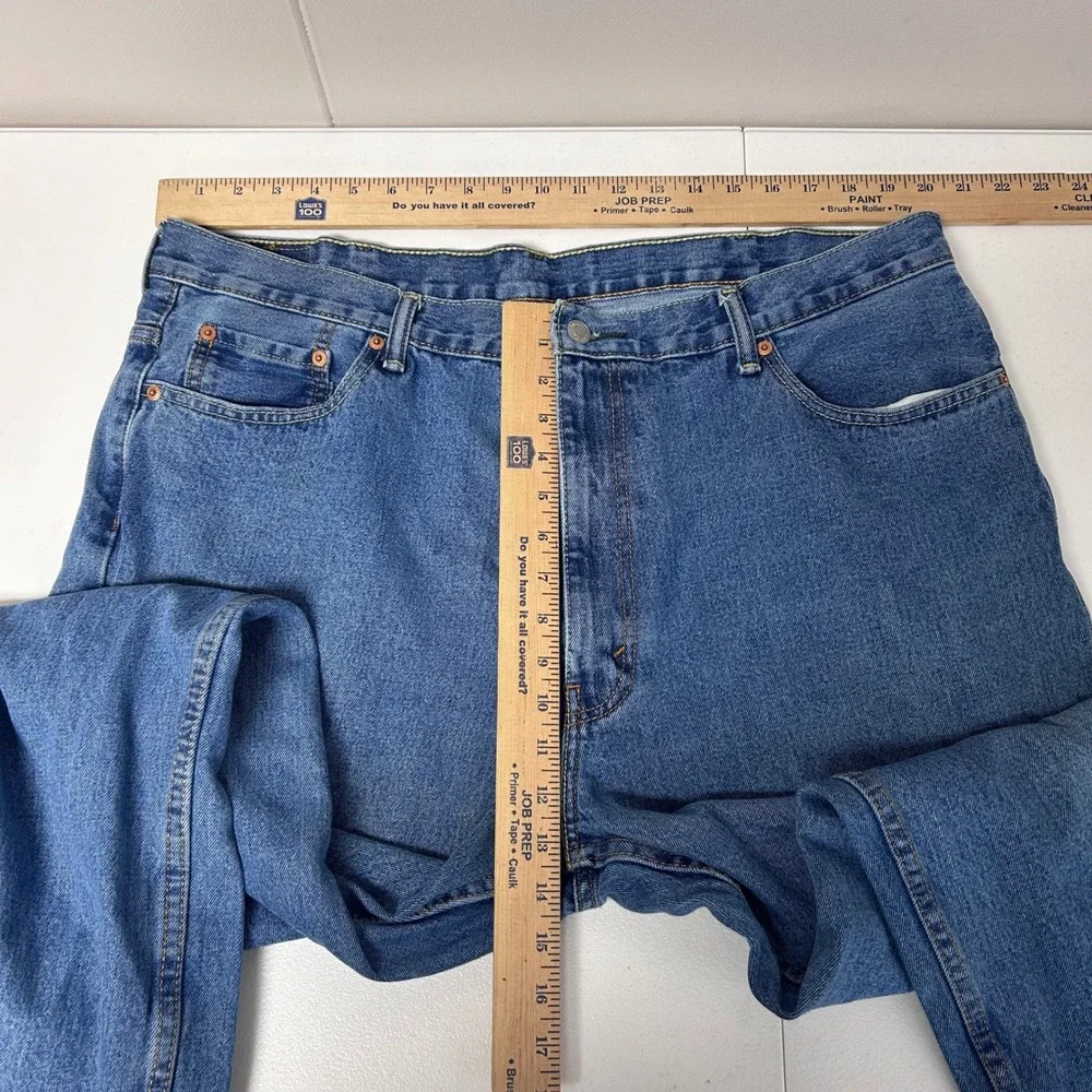 Levi's 550 Relaxed Fit Jeans Mens 42x32 Blue Medium Wash Tapered Leg Denim